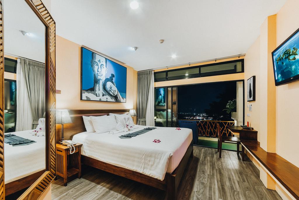 CC's Hideaway