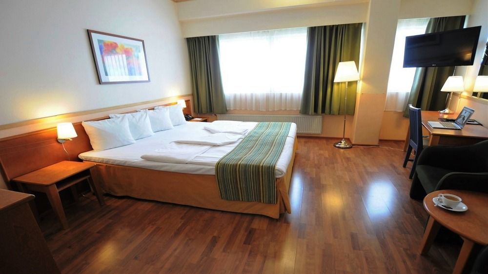 Airport Hotel Bonus Inn