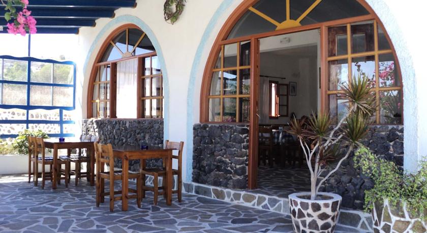 Adamastos Hotel