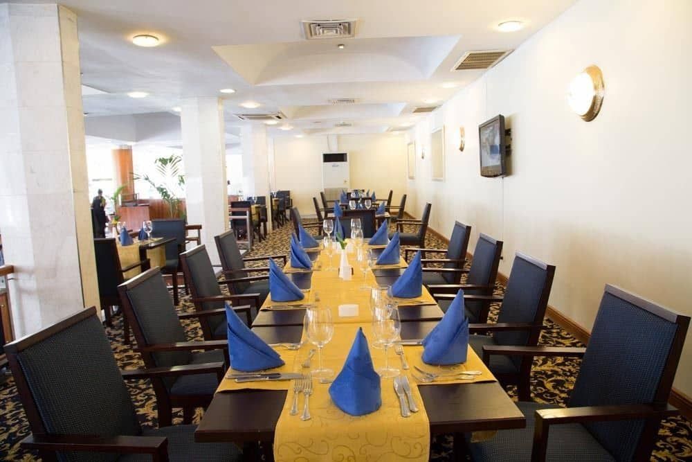 La Palm Royal Beach Hotel