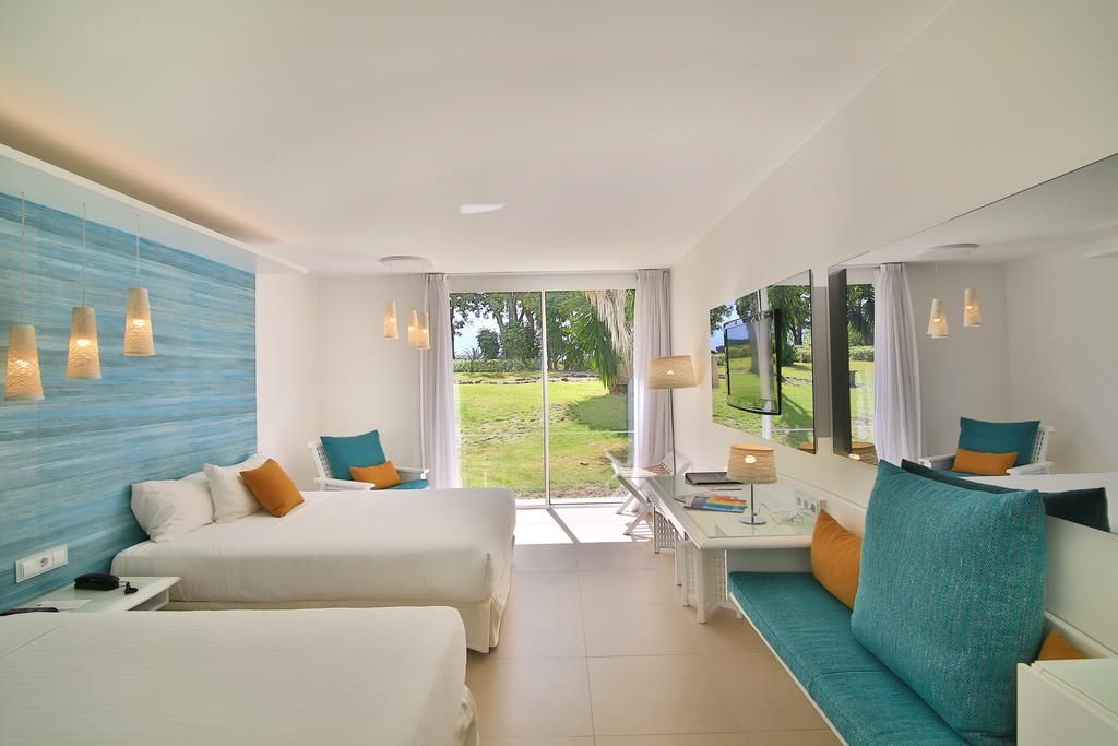 La Creole Beach Hotel & Spa