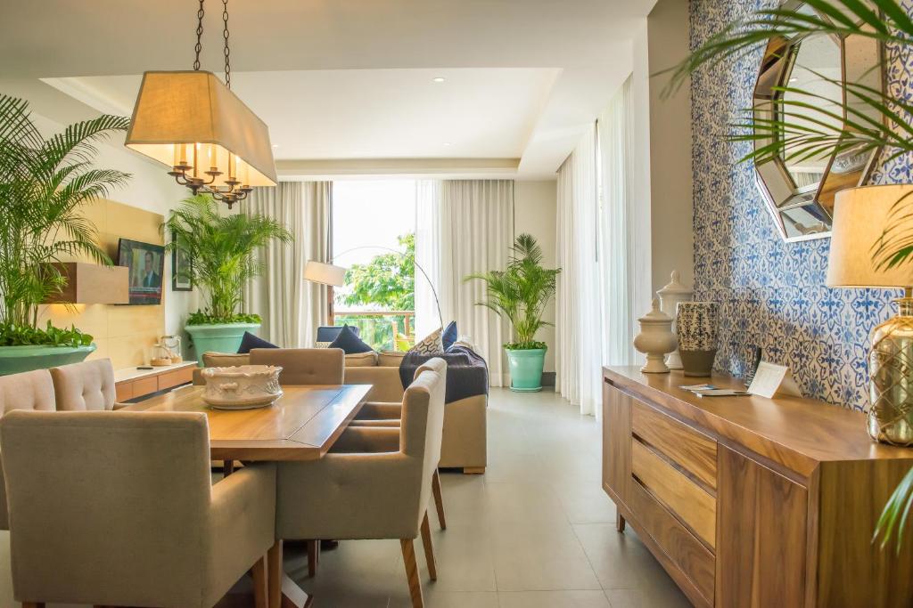 Vallarta Gardens Beach Club and Spa