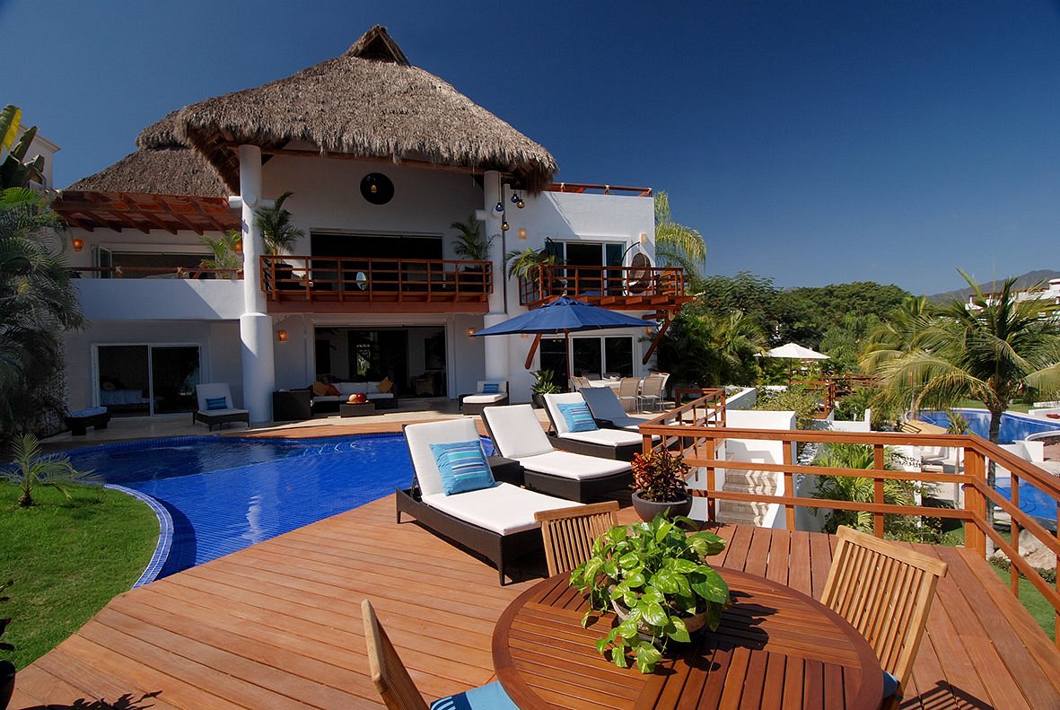 Vallarta Gardens Beach Club and Spa