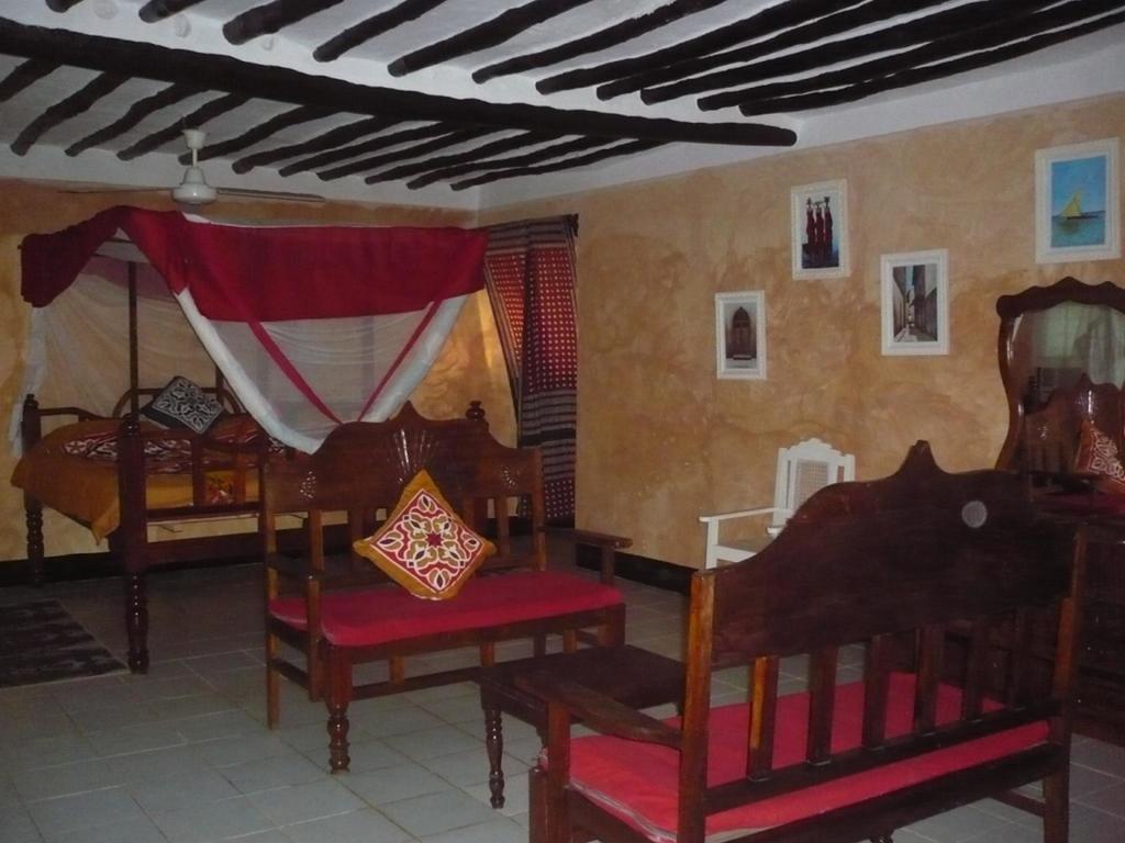 La Madrugada Beach Hotel
