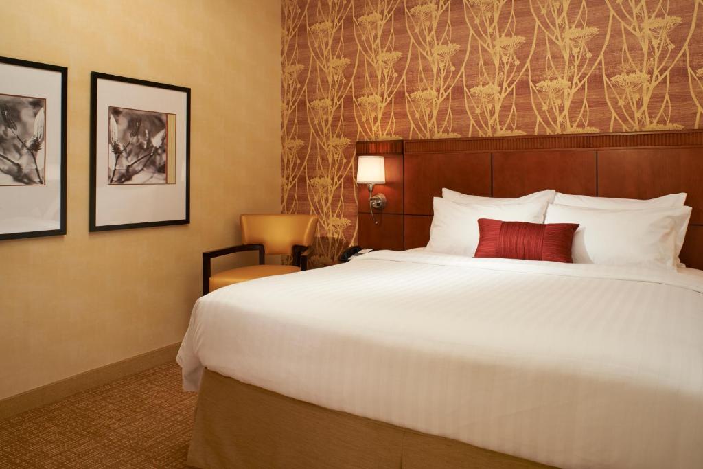 Courtyard by Marriott Chicago Arlington Heights / South