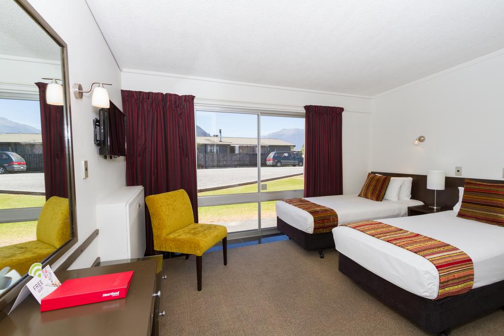 Heartland World Heritage Hotel