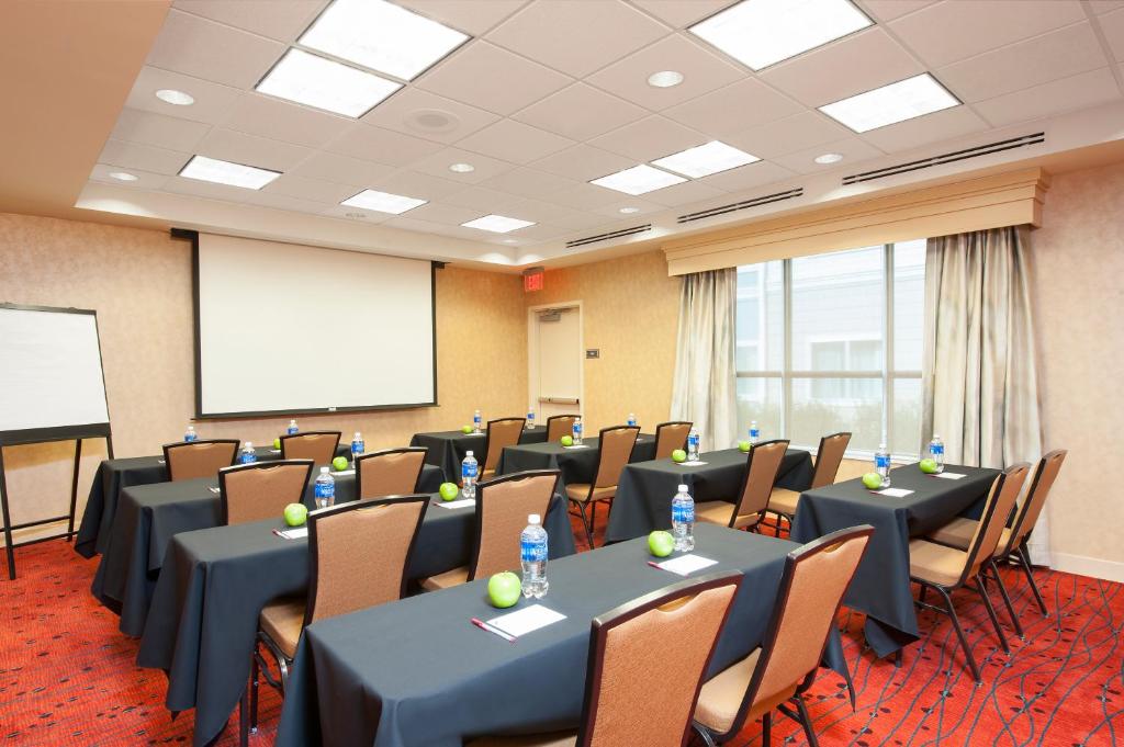 Residence Inn Bloomington