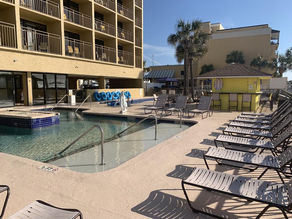 Best Western Ocean Sands Beach Resort
