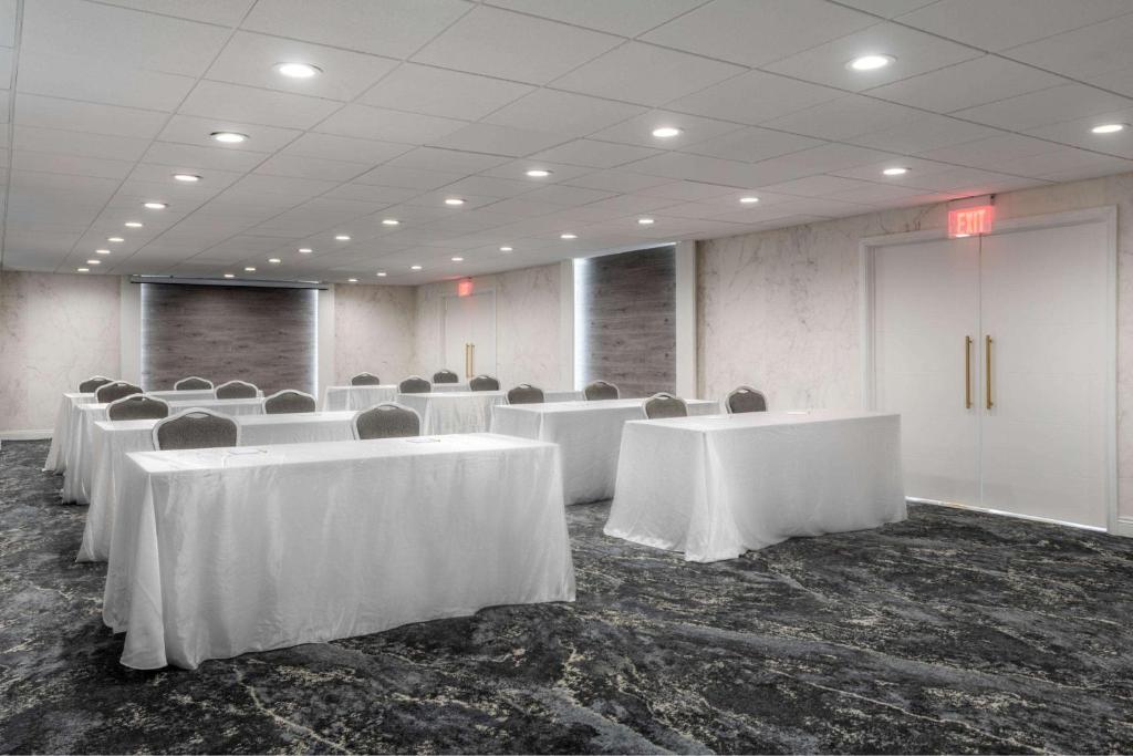 The Volare, an Ascend Hotel Collection Member