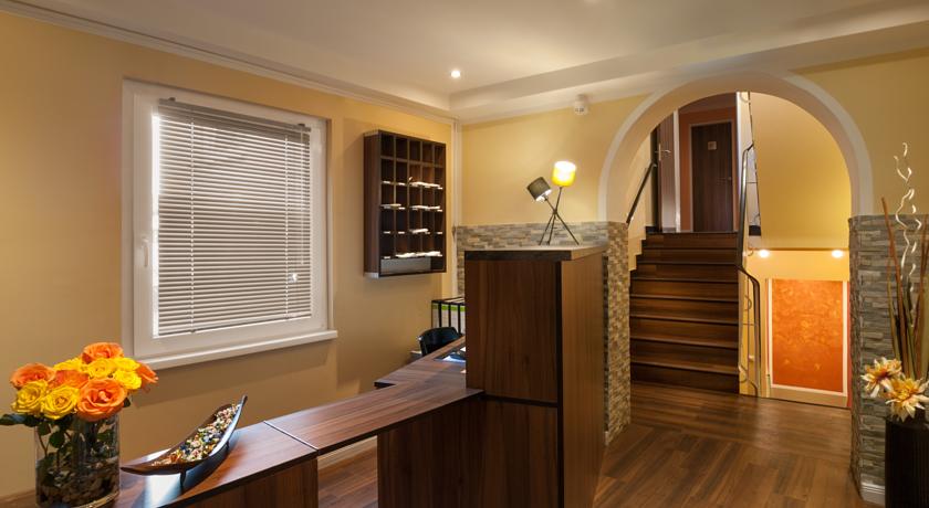 North By Centro Comfort