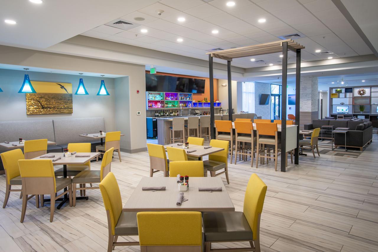 Holiday Inn Pensacola - University Area