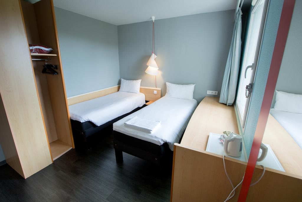 ibis Cherbourg La Glacerie