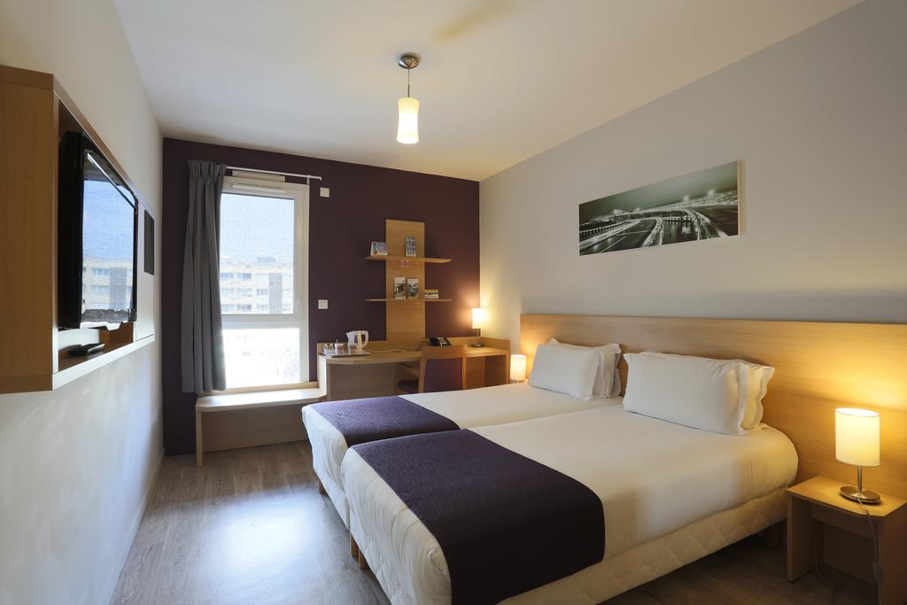 Eastlodge Lyon Est Eurexpo (Formerly Comfort Suites)