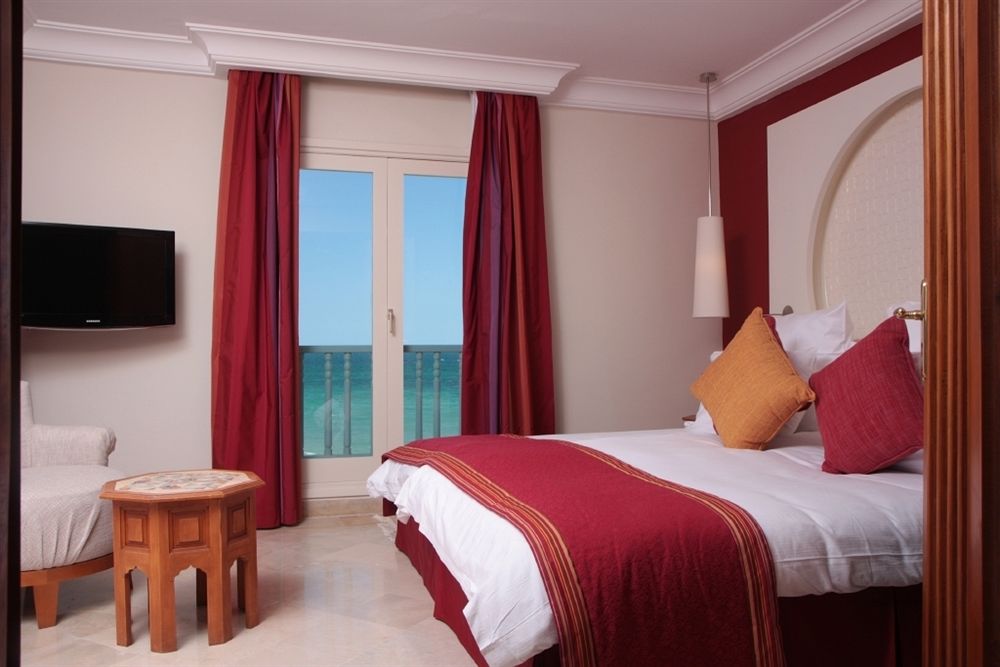 Radisson Blu Ulysse Resort & Thalasso (Formerly Park Inn)