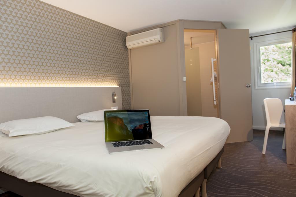Brit Hotel Avignon Sud