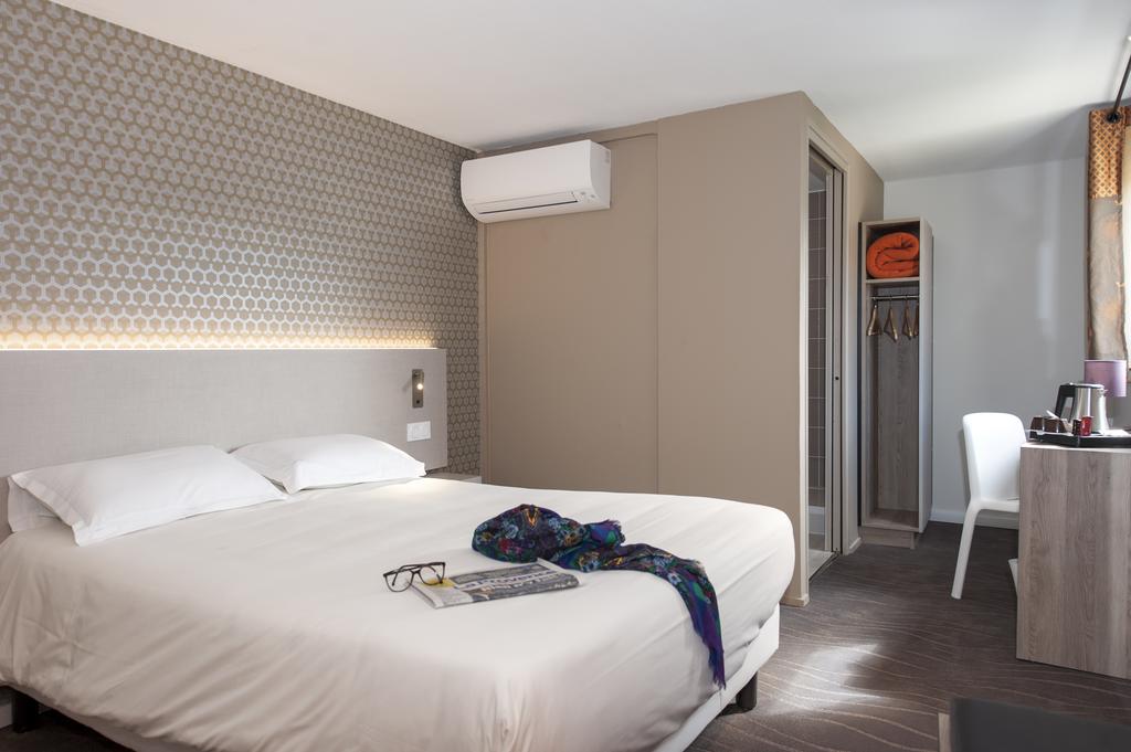 Brit Hotel Avignon Sud