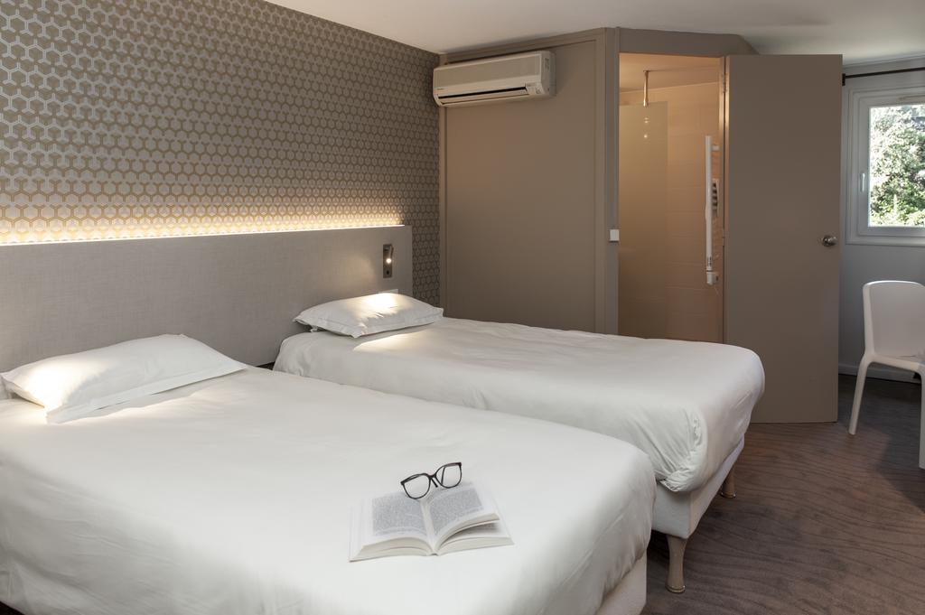 Brit Hotel Avignon Sud