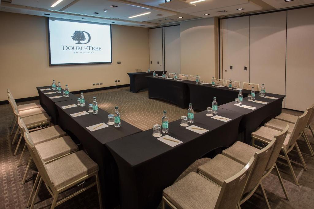 DoubleTree by Hilton Hotel Santiago - Vitacura