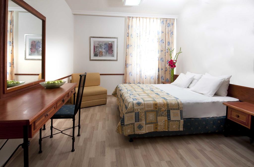 Nof Ginosar Hotel