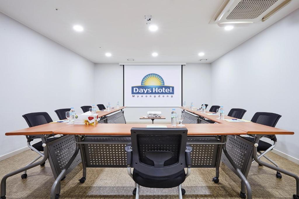 Days Hotel by Wyndham Seoul Myeongdong
