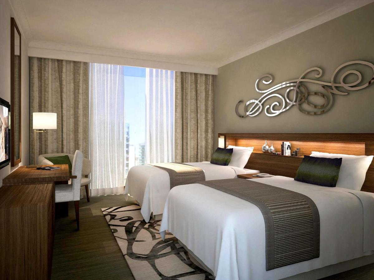 Pullman Dubai Creek City Centre Hotel & Residence