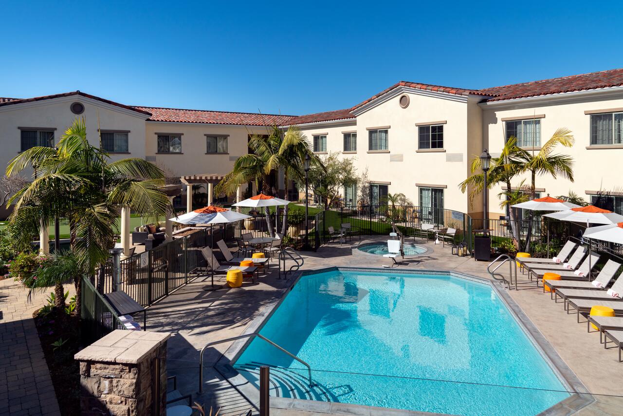 Courtyard Santa Barbara Goleta