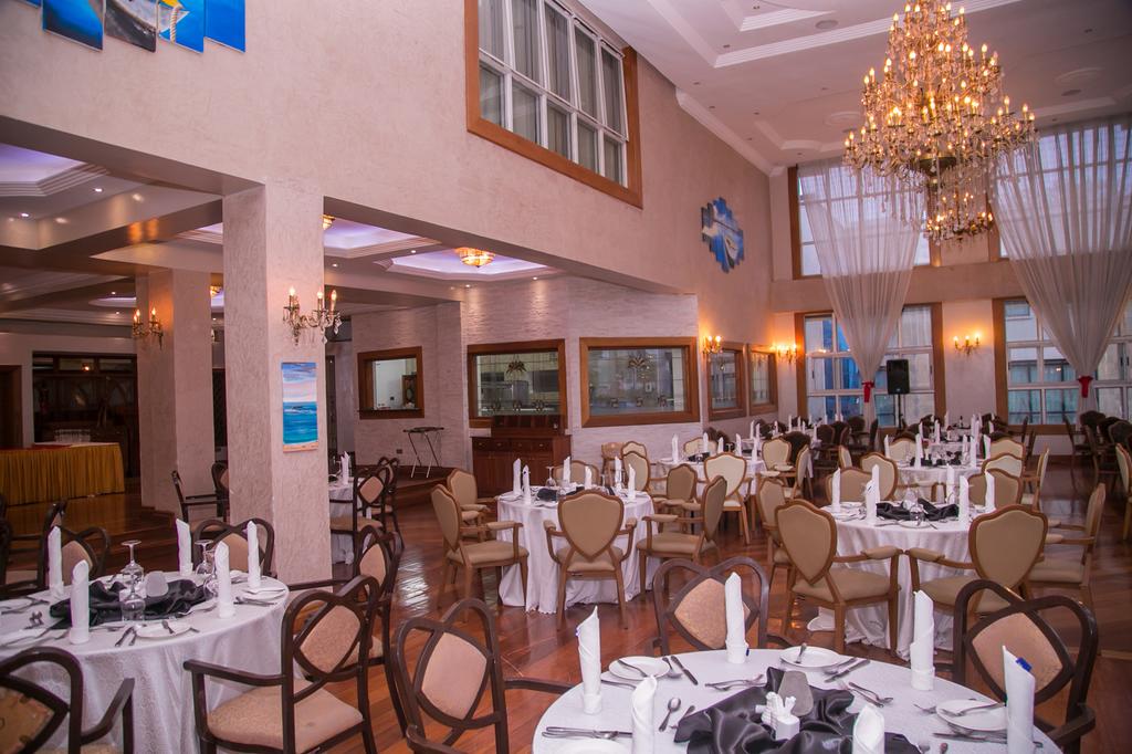 Weston Hotel