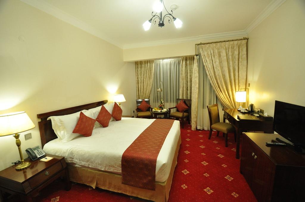 Weston Hotel