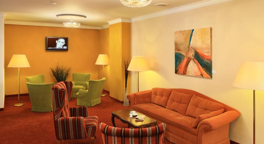 Hotel Alpha