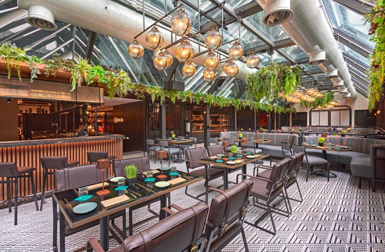 Pullman Singapore Orchard (Formerly Grand Park Orchard)