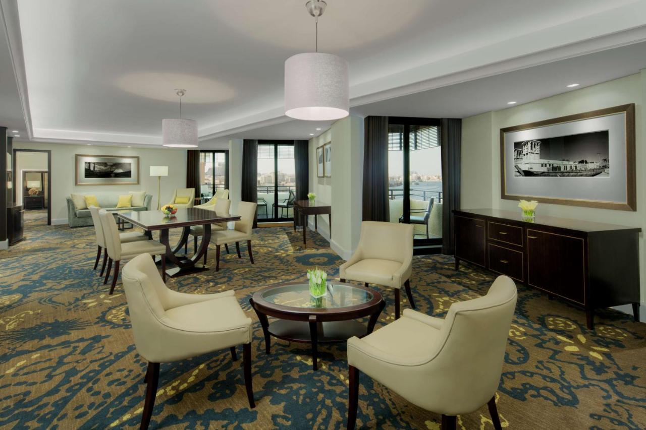 Radisson Blu Hotel, Dubai Deira Creek