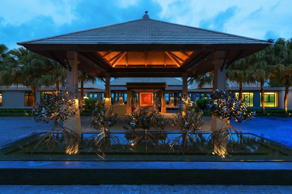 Phuket Marriott Resort and Spa, Nai Yang Beach (Formerly Imperial Adamas)
