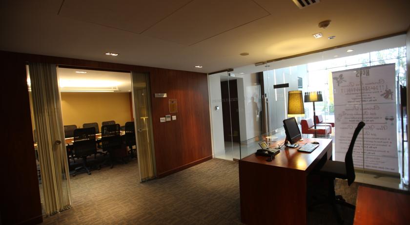 Keys Select Hotel Pimpri, Pune