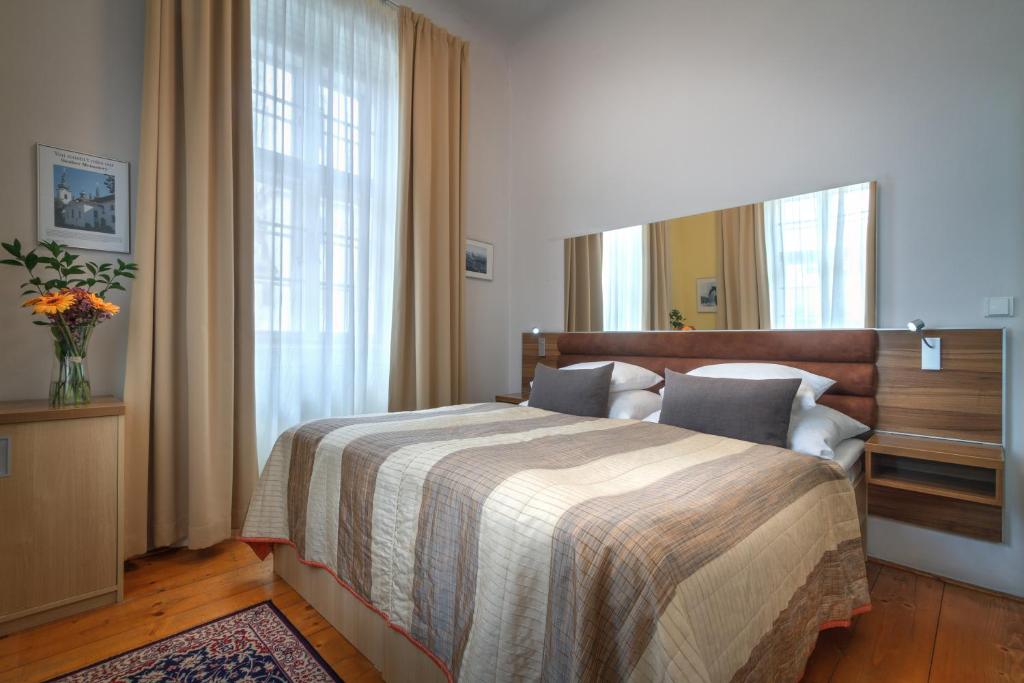 Hotel Monastery