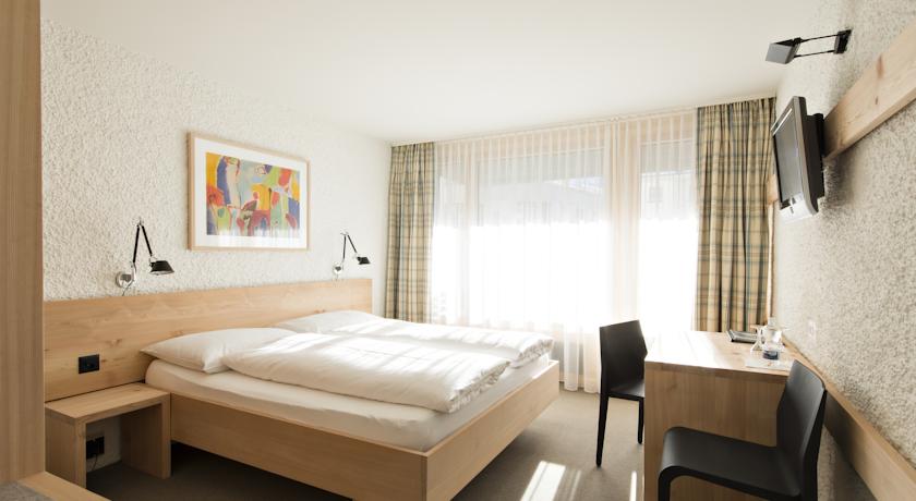 Hauser St. Moritz (Formerly Hauser Swiss Q)