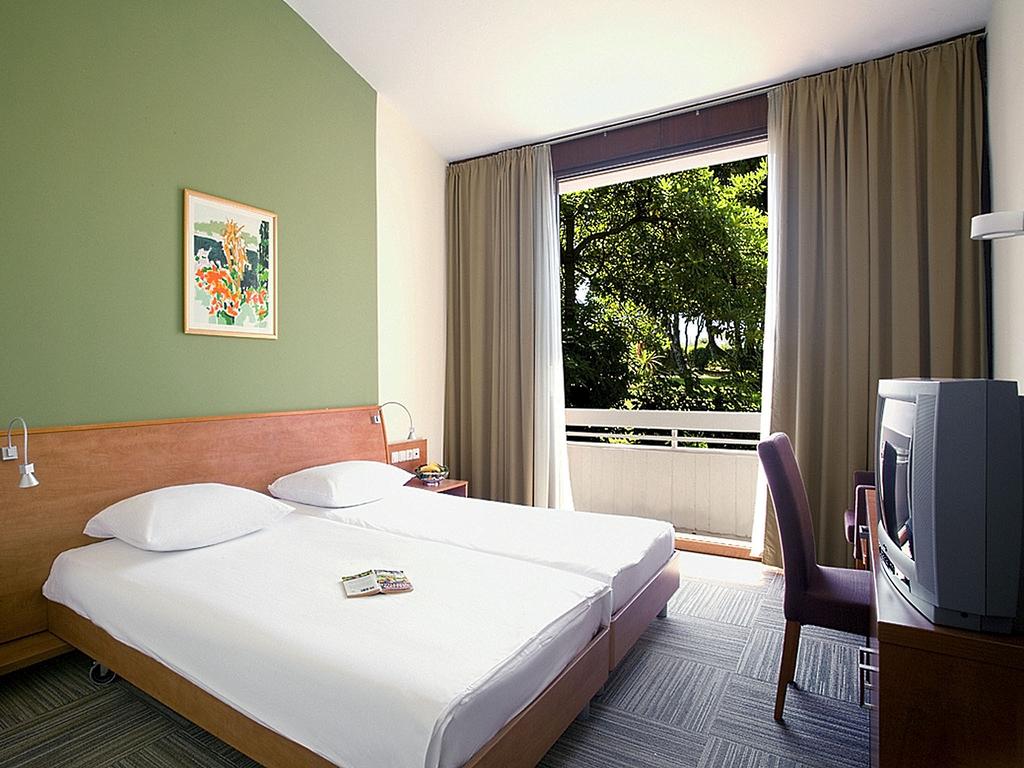 Tirena Sunny Hotel by Valamar