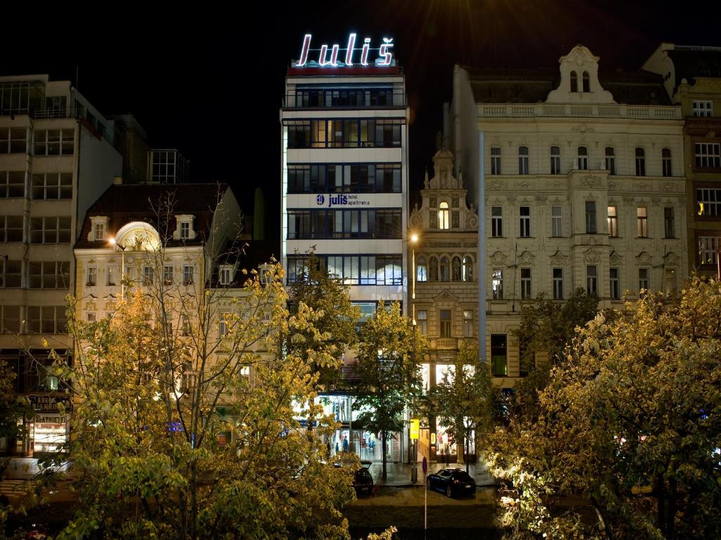 EA Hotel Juliš