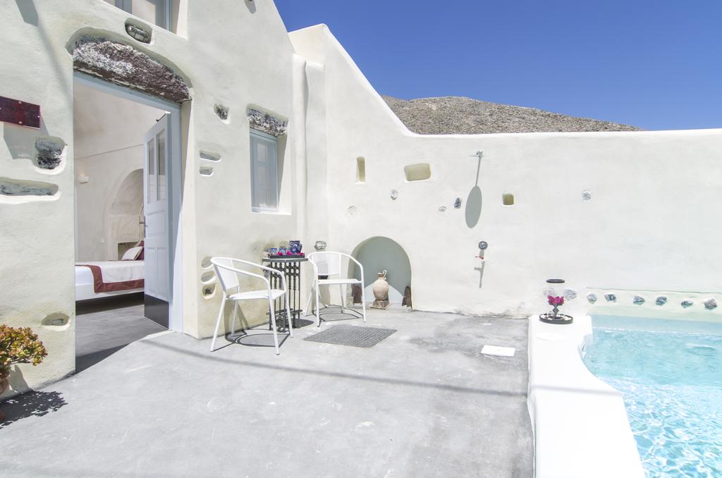 Timedrops Santorini Monumental Houses
