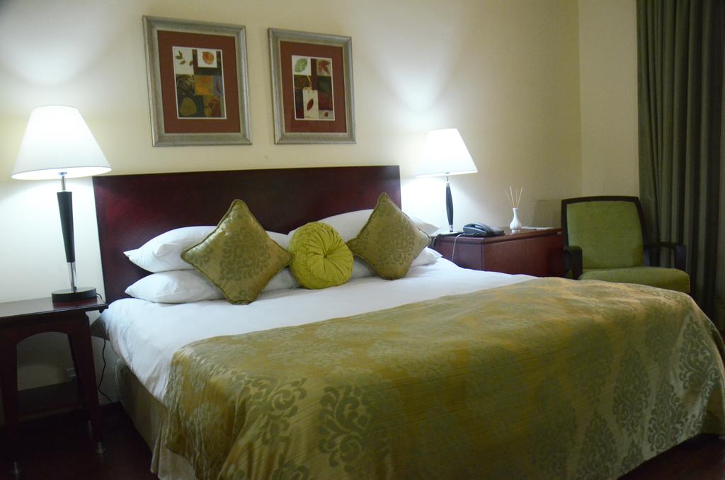 Oakwood Park Hotels