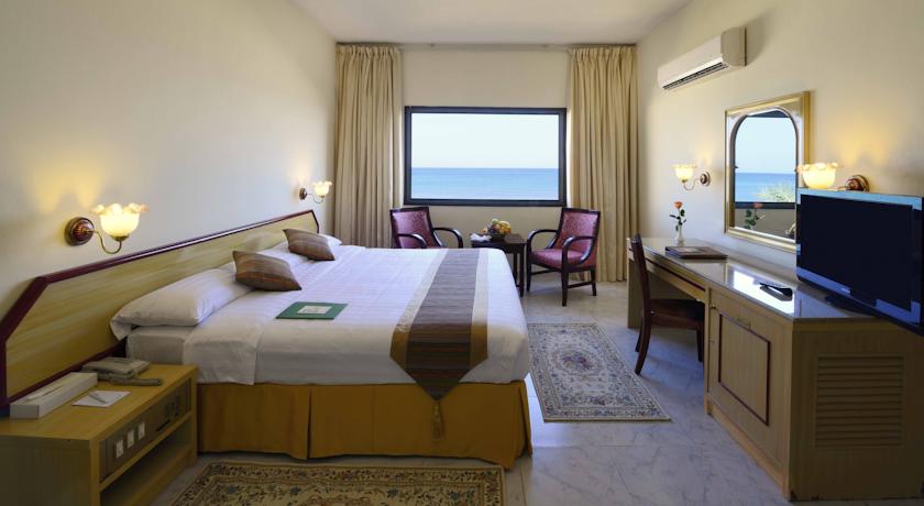 Resort Sur Beach Holiday