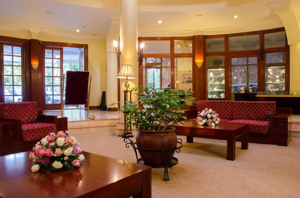 Kibo Palace Hotel