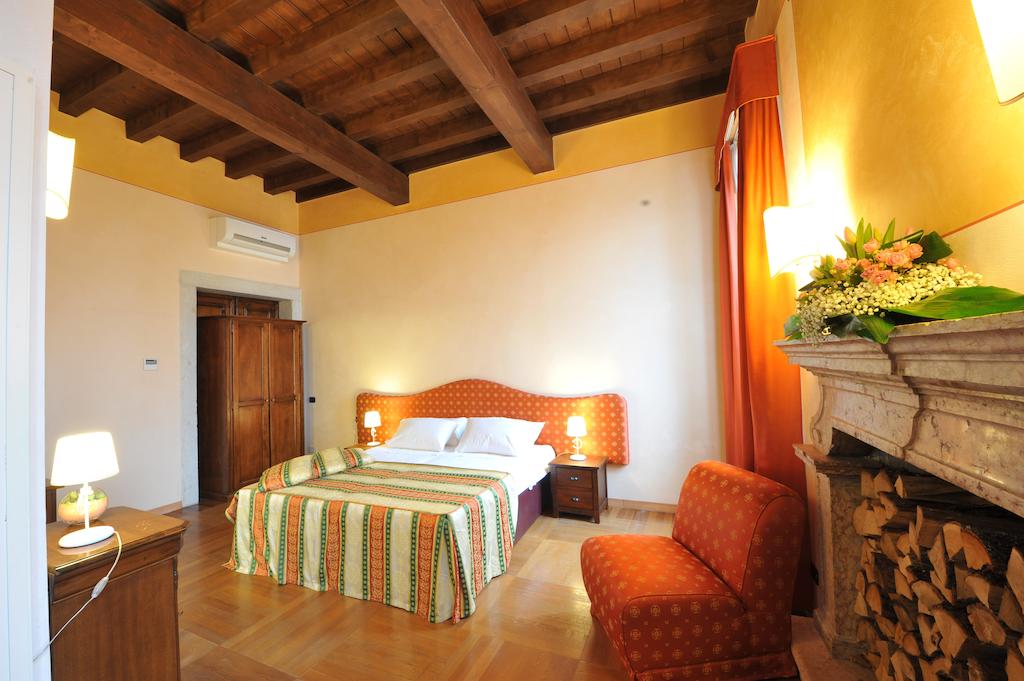 Villa Cariola