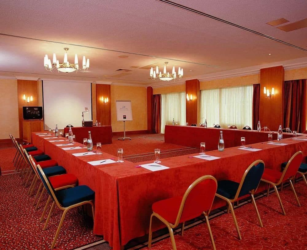 Hotel Mercure Luxembourg Kikuoka Golf & Spa