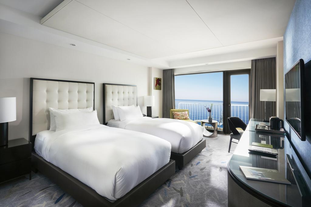 Paradise Hotel Busan