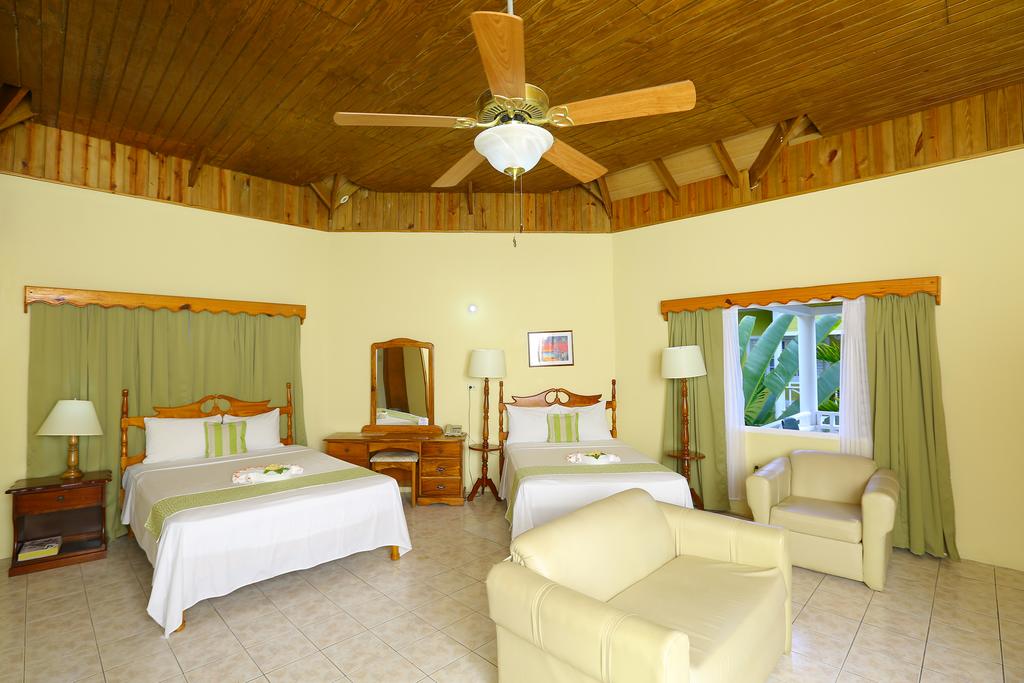 Merrils Beach Resort II – All Inclusive