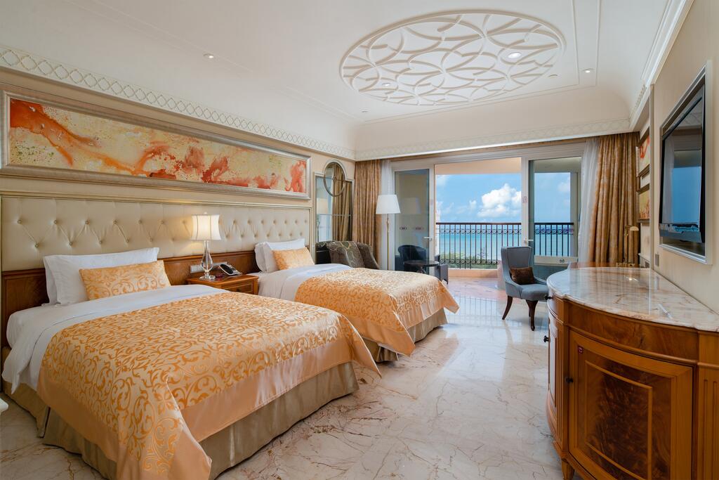 Crowne Plaza Resort Sanya Bay