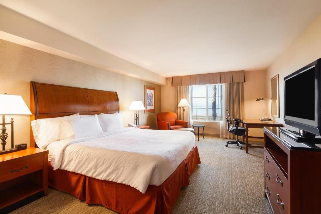 Hilton Garden Inn Carlsbad Beach