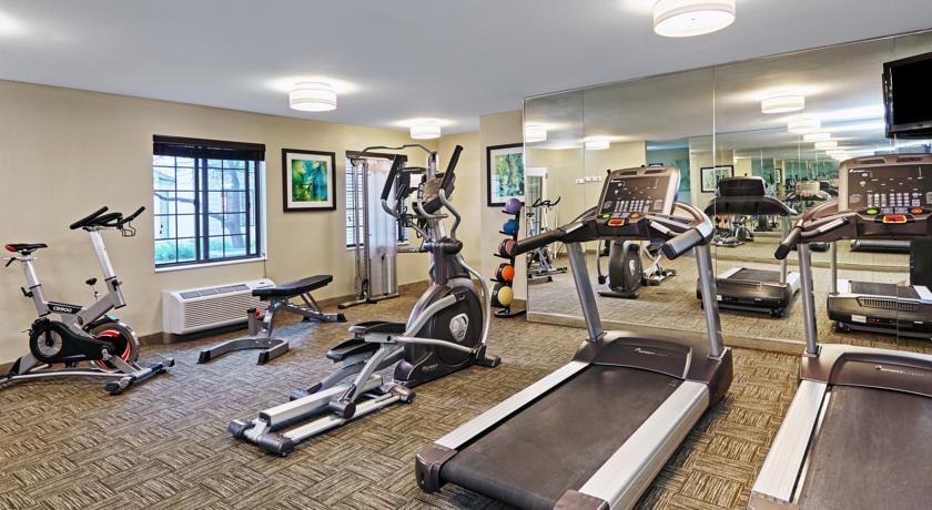 Staybridge Suites Chicago - Glenview