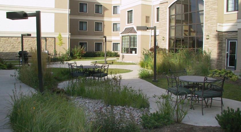 Staybridge Suites by Holiday Inn Toronto-Markham