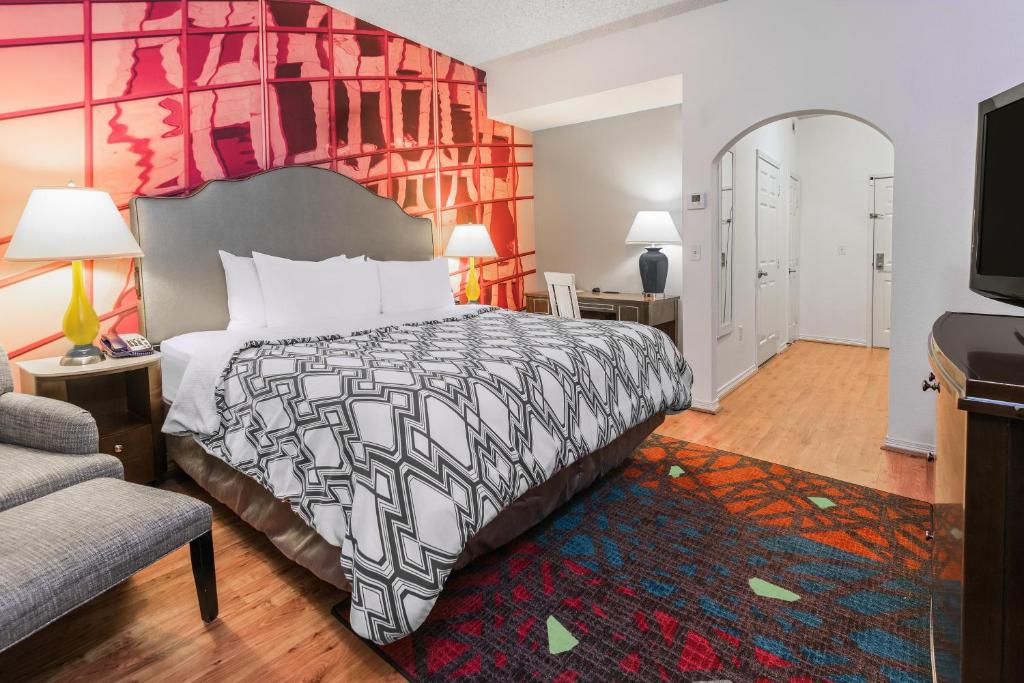 Hotel Indigo At The Galleria